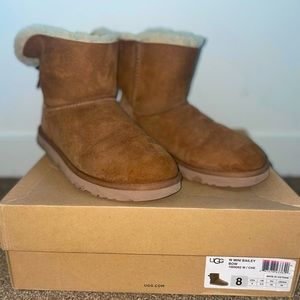 Mini Bow Uggs, Brwonish/Tan, Size 8
